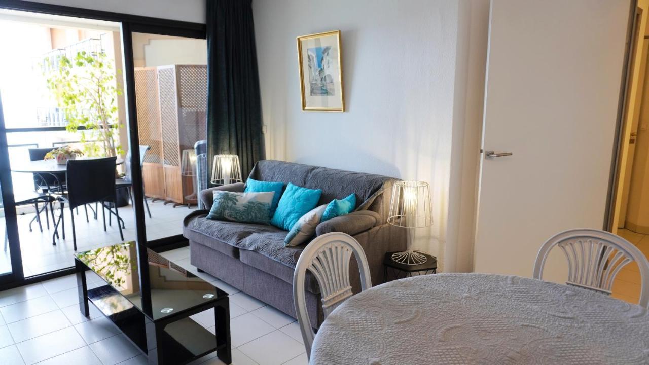 556, Vue Et Piscine By Palmazur Cannes